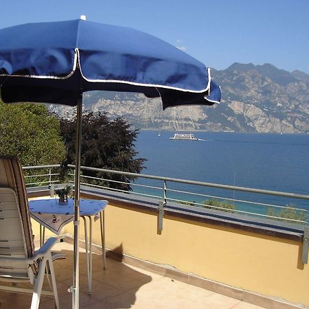 Villa Sopri มัลเชซิเน ภายนอก รูปภาพ