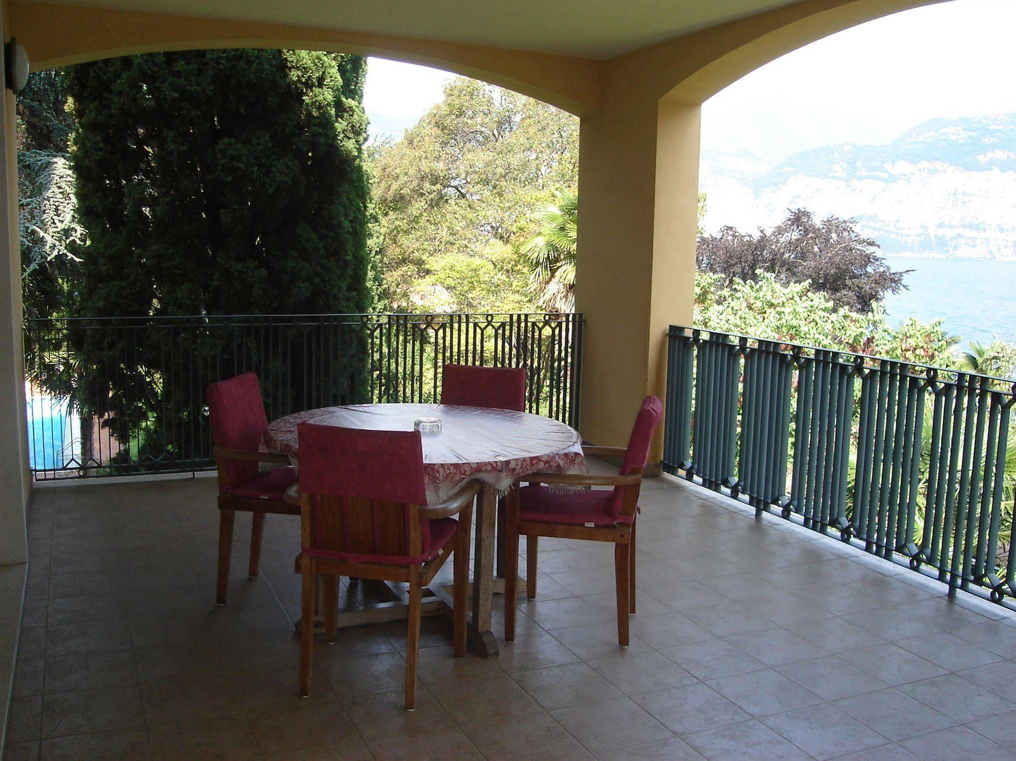 Villa Sopri มัลเชซิเน ภายนอก รูปภาพ