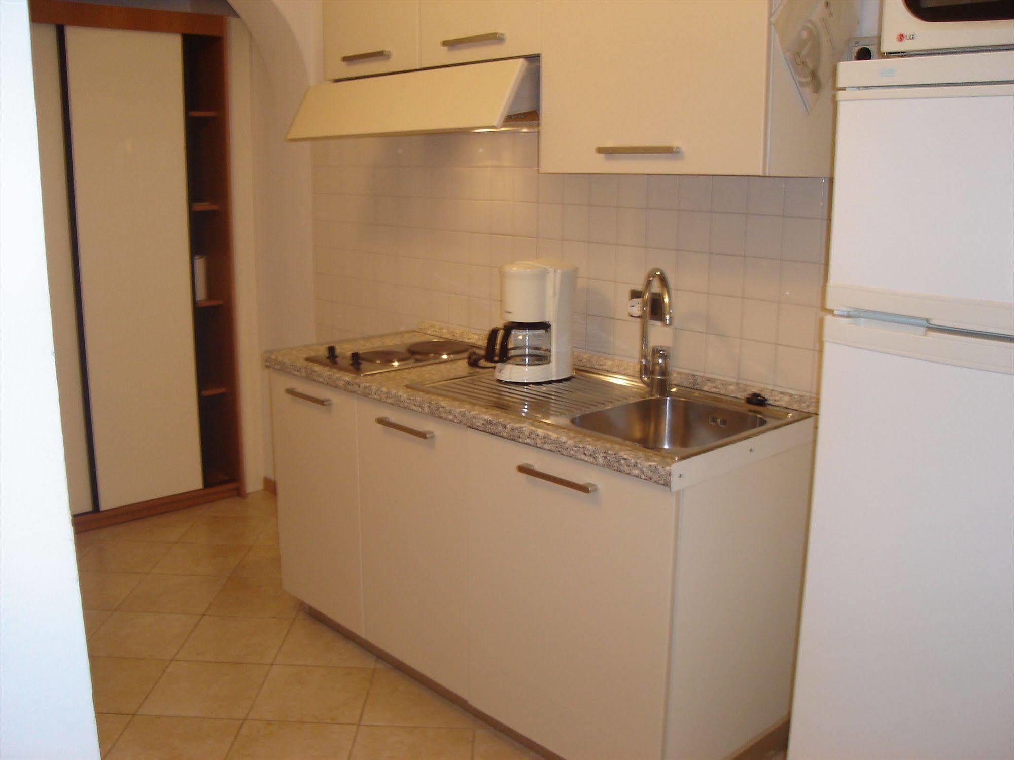 Villa Sopri มัลเชซิเน ภายนอก รูปภาพ