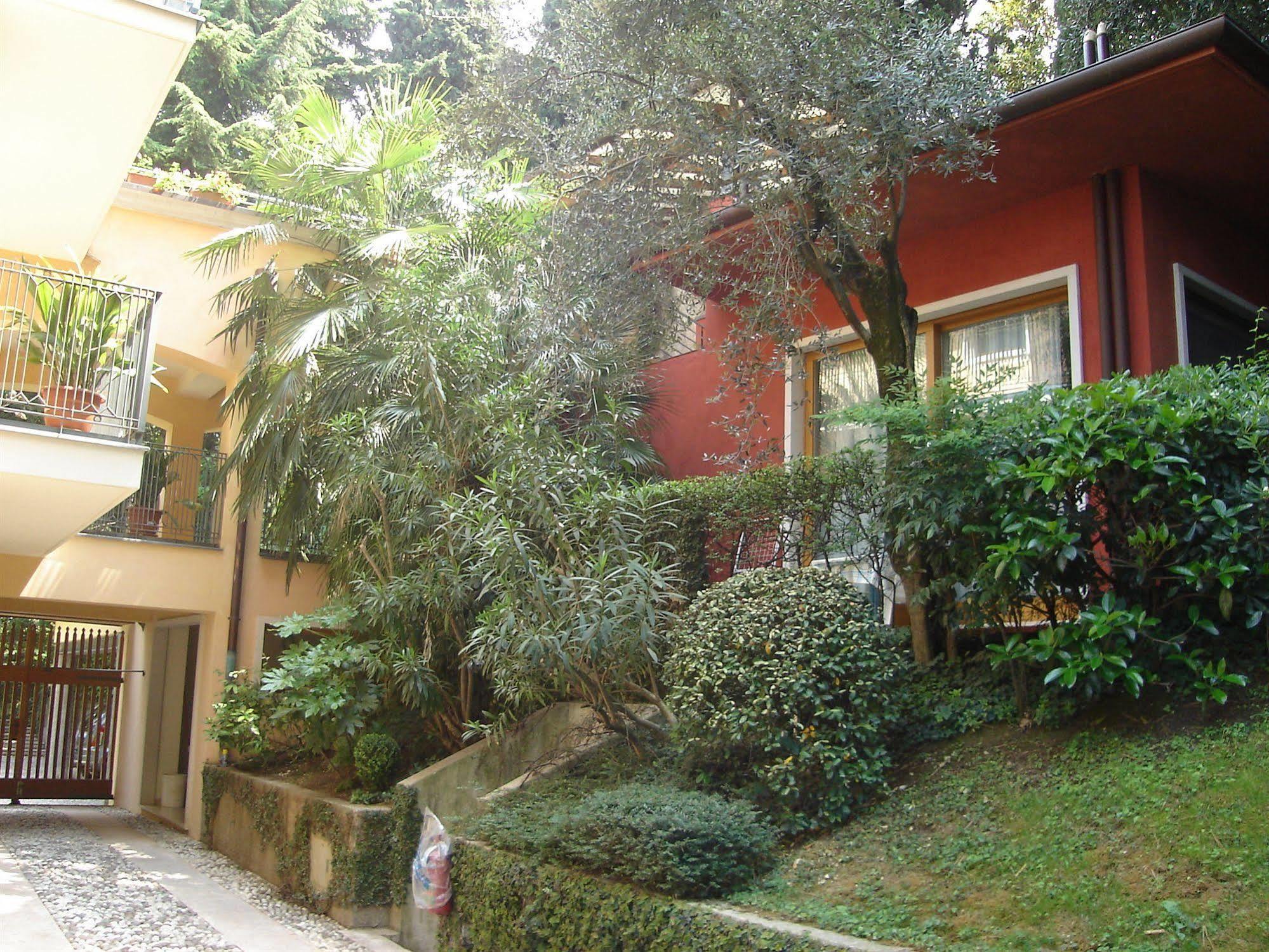 Villa Sopri มัลเชซิเน ภายนอก รูปภาพ
